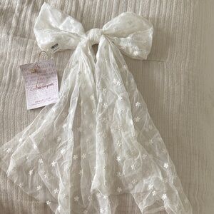 Free People White Lace Hair Bow